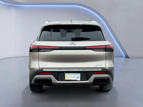 More photos of 2023 INFINITI QX60 LUXE at Twin City Certified, TN