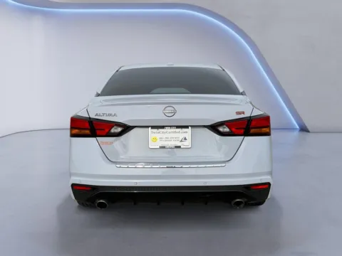 More photos of 2023 Nissan Altima 2.5 SR at Twin City Certified, TN