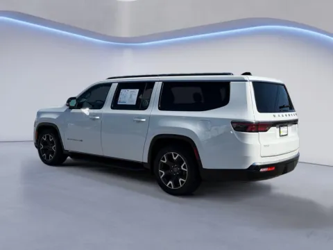 More photos of 2024 Jeep Wagoneer L Series III at Twin City Certified, TN