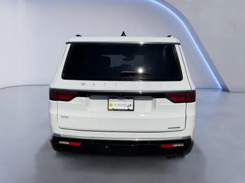 More photos of 2024 Jeep Wagoneer L Series III at Twin City Certified, TN
