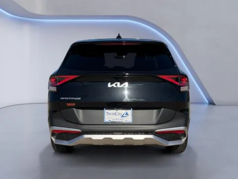 More photos of 2024 KIA SPORTAGE LX at Twin City Certified, TN