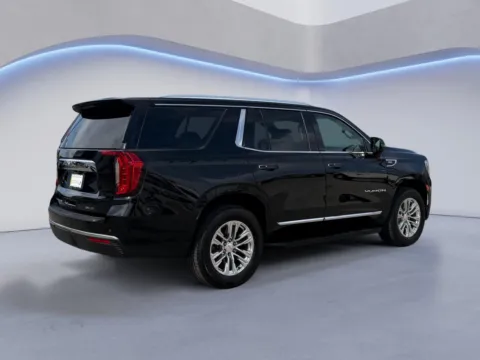 Another view of 2022 GMC Yukon SLT for sale in Maryville, TN at Twin City Certified