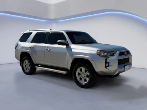 Silver 2018 Toyota 4Runner SR5 for sale in Maryville, TN