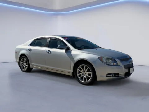 Silver 2011 Chevrolet Malibu LTZ for sale in Maryville, TN
