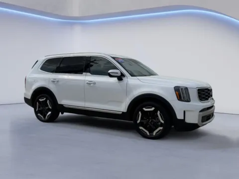 White 2025 Kia Telluride S for sale in Maryville, TN