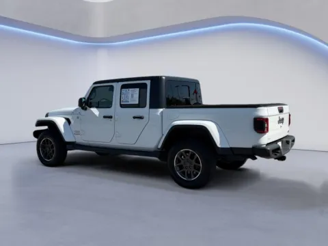 More photos of 2020 Jeep Gladiator Overland at Twin City Certified, TN