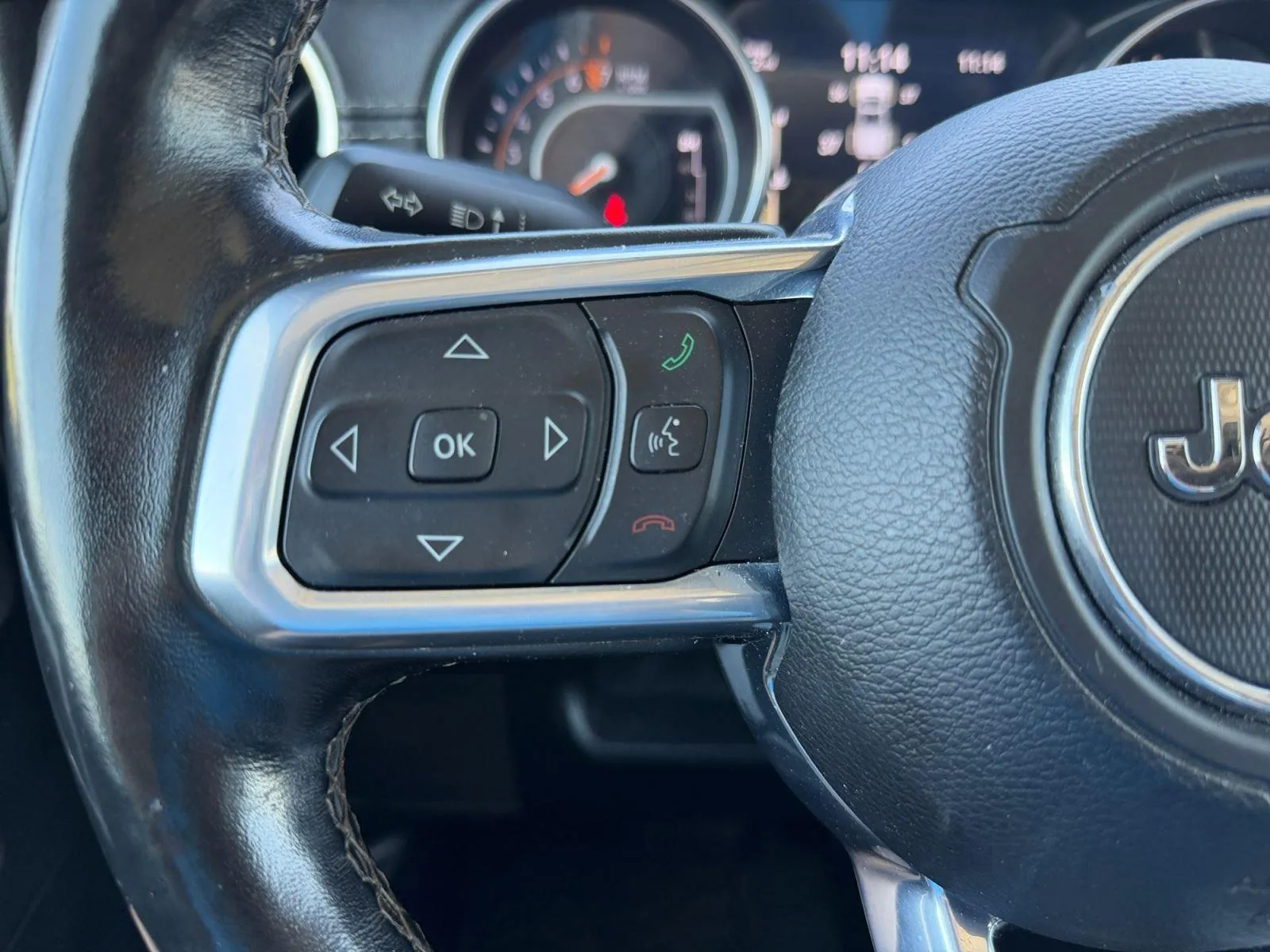 2020 Jeep Gladiator Overland - Photo 23