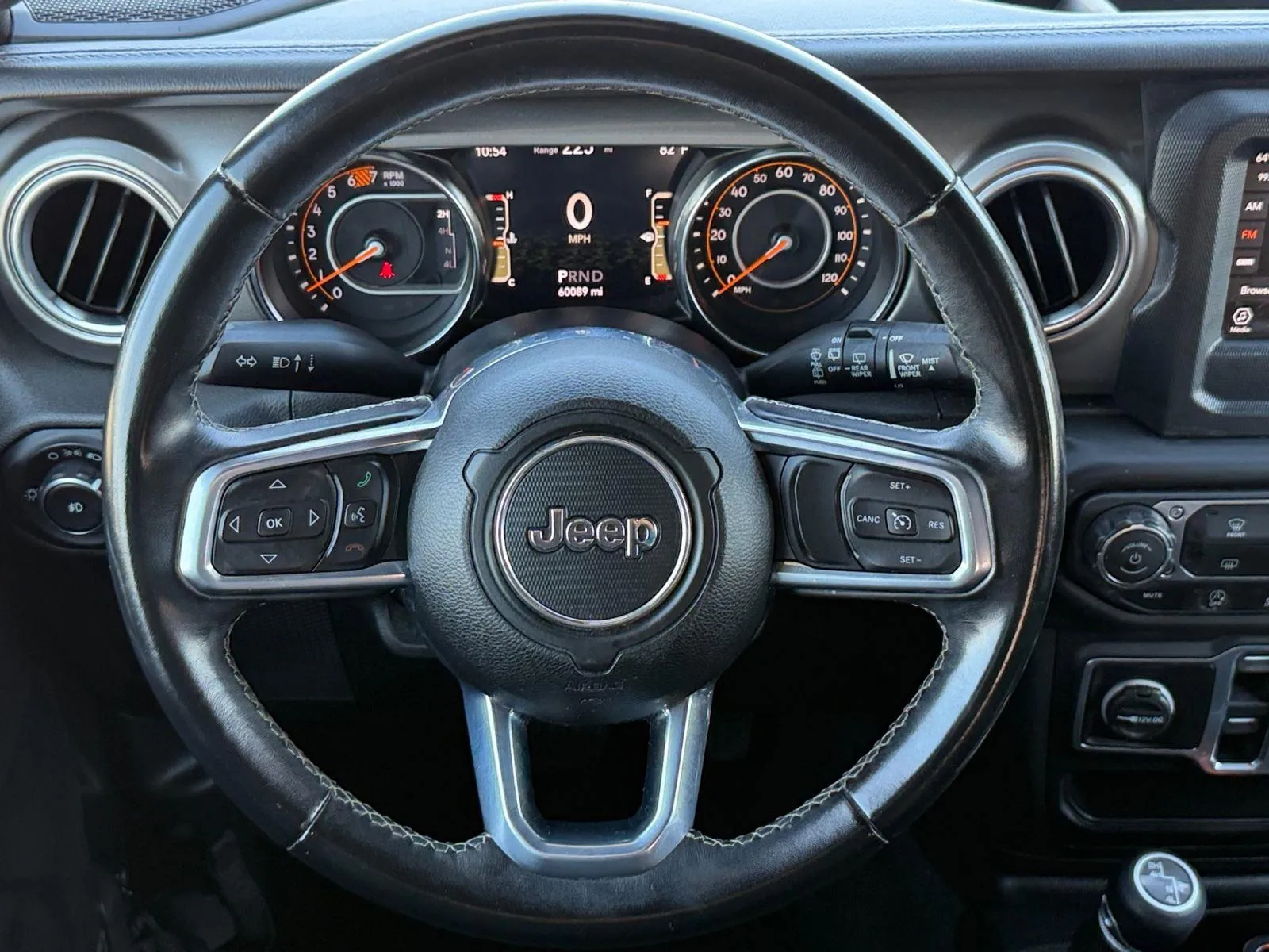2020 Jeep Wrangler Unlimited Sahara - Photo 20