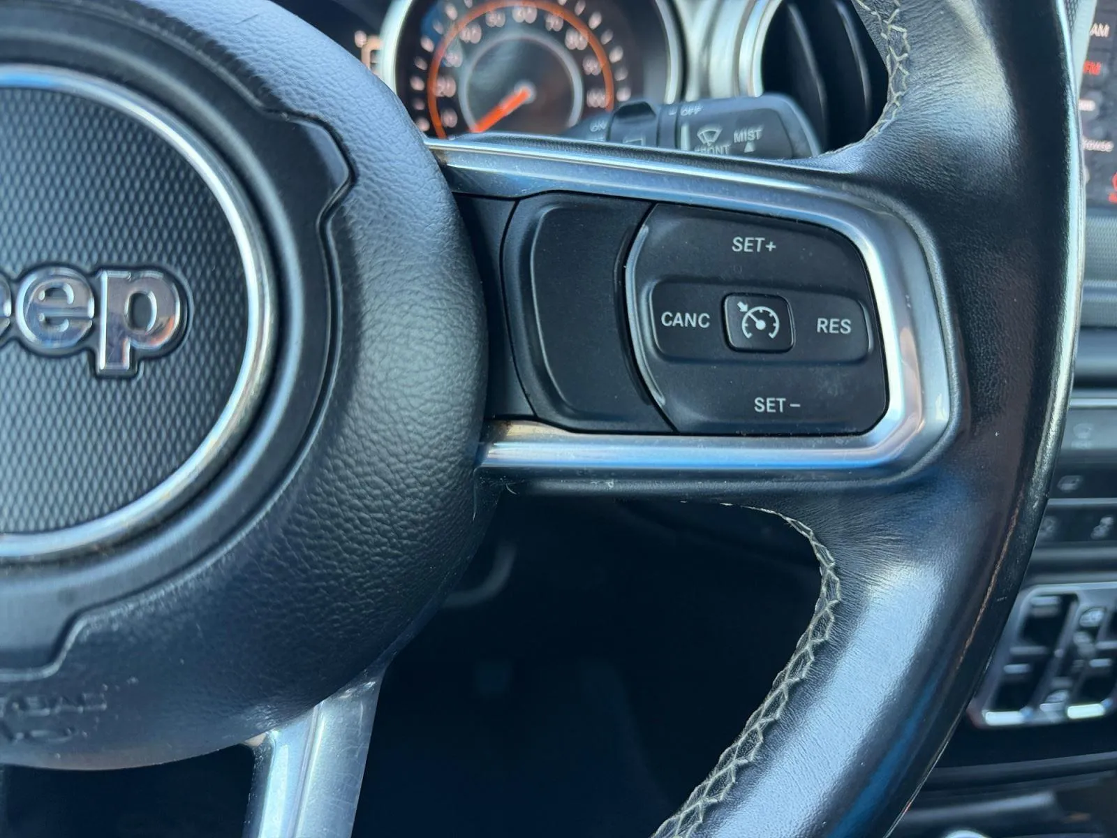 2020 Jeep Wrangler Unlimited Sahara - Photo 23