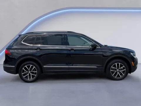 Photos of 2021 Volkswagen Tiguan SE for sale in Maryville, TN at Twin City Certified