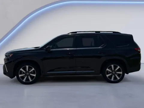 Photos of 2023 HONDA PILOT Touring for sale in Maryville, TN at Twin City Certified