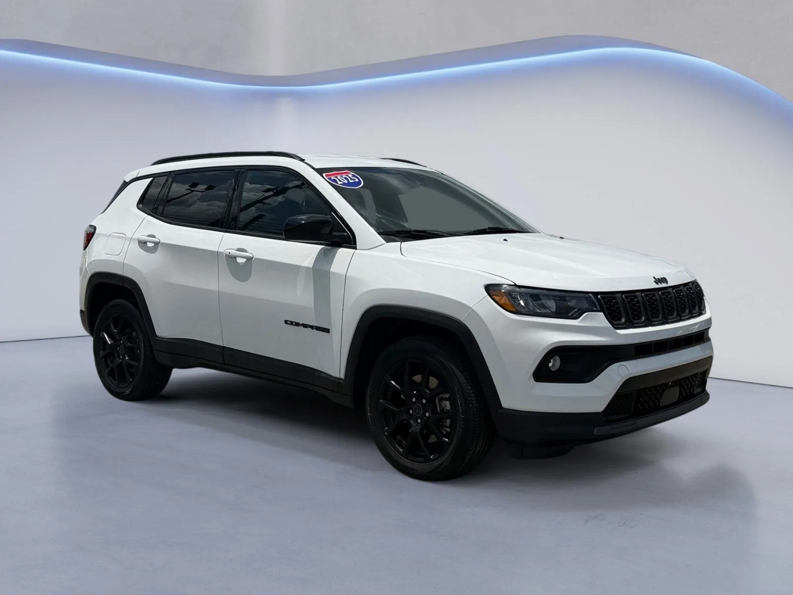 White 2025 Jeep Compass Latitude for sale in Maryville, TN