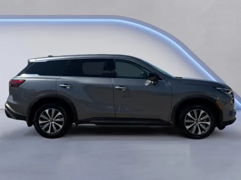 Photos of 2025 INFINITI QX60 PURE for sale in Maryville, TN at Twin City Certified