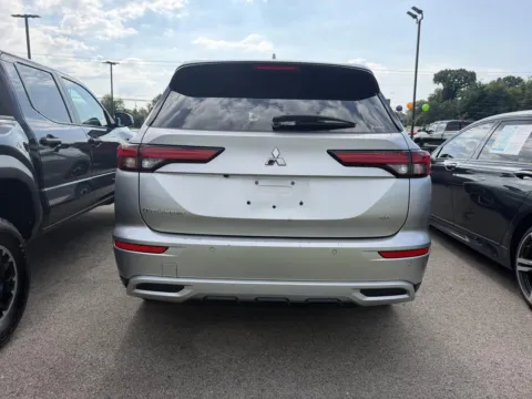 More photos of 2024 MITSUBISHI OUTLANDER SE at Twin City Certified, TN
