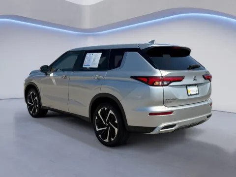 More photos of 2024 MITSUBISHI OUTLANDER SE at Twin City Certified, TN