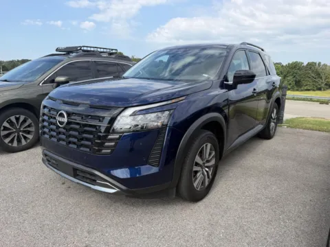 Another view of 2026 Nissan Pathfinder SL for sale in Maryville, TN at Twin City Certified