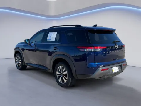 More photos of 2026 Nissan Pathfinder SL at Twin City Certified, TN