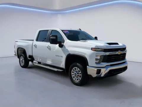 White 2025 Chevrolet Silverado 2500 HD LT for sale in Maryville, TN