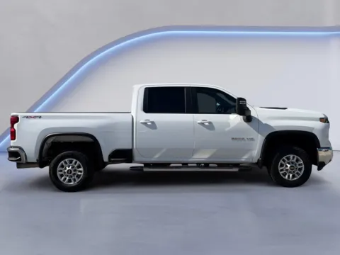 Photos of 2025 Chevrolet Silverado 2500 HD LT for sale in Maryville, TN at Twin City Certified