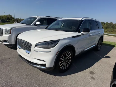 Another view of 2022 Lincoln Aviator Reserve for sale in Maryville, TN at Twin City Certified