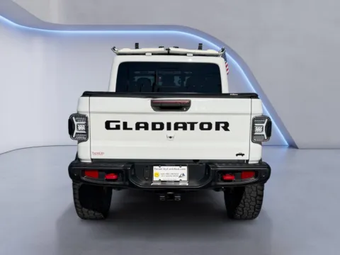 More photos of 2020 Jeep Gladiator Rubicon at Twin City Certified, TN