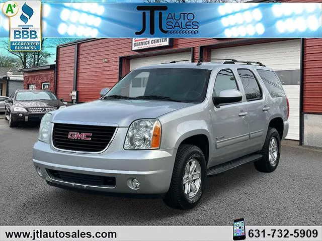 Silver 2013 GMC Yukon 4WD 4dr 1500 SLT for sale in Selden, NY