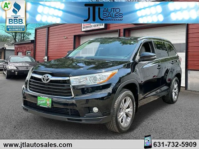 Black 2015 Toyota Highlander AWD 4dr V6 XLE (Natl) for sale in Selden, NY