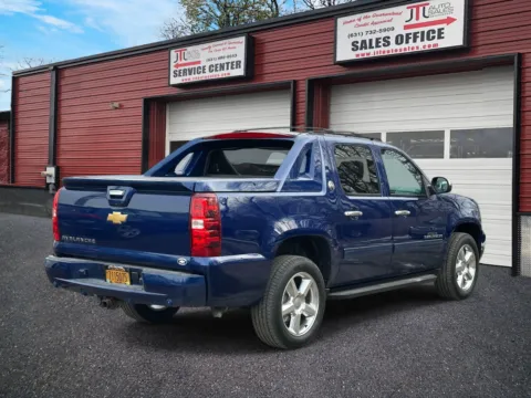 More photos of 2013 Chevrolet Avalanche 4WD Crew Cab LT at JTL Auto Sales Inc., NY