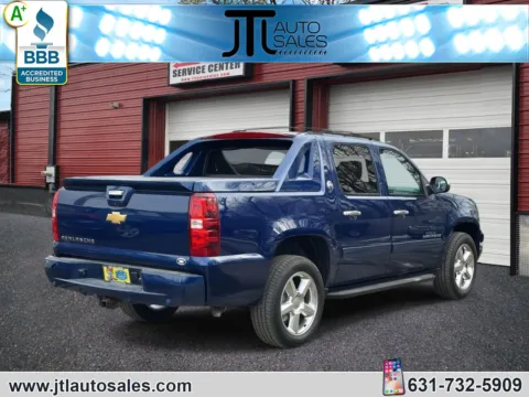 More photos of 2013 Chevrolet Avalanche 4WD Crew Cab LT at JTL Auto Sales Inc., NY