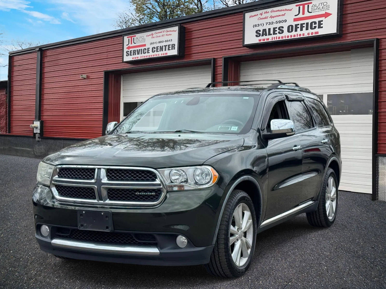 Green 2011 Dodge Durango AWD 4dr Crew for sale in Selden, NY