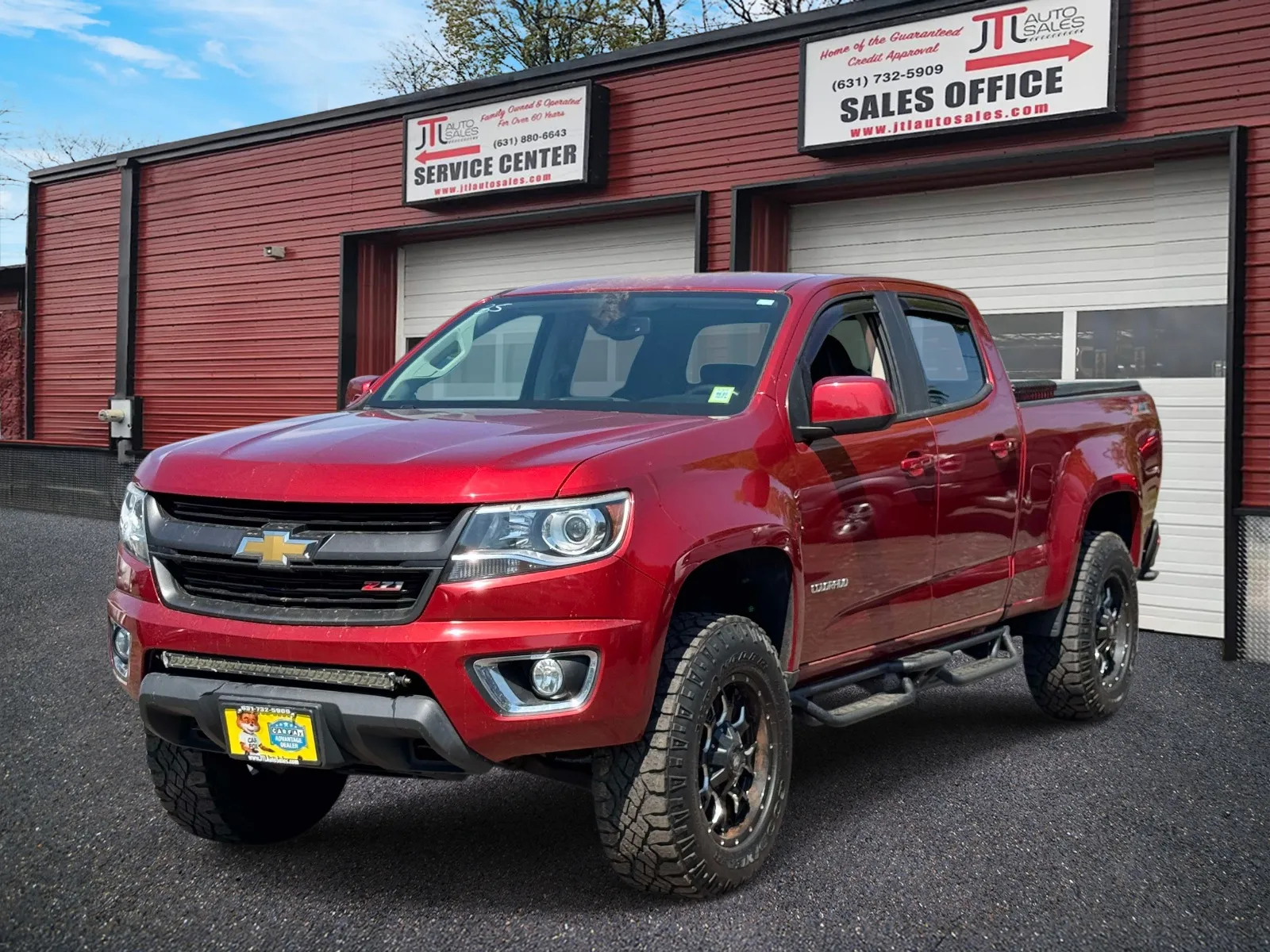 Red 2015 Chevrolet Colorado 4WD Crew Cab 140.5 Z71 for sale in Selden, NY