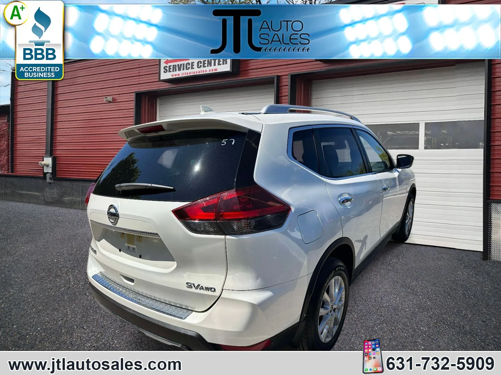 2018 Nissan Rogue SV - Photo 4