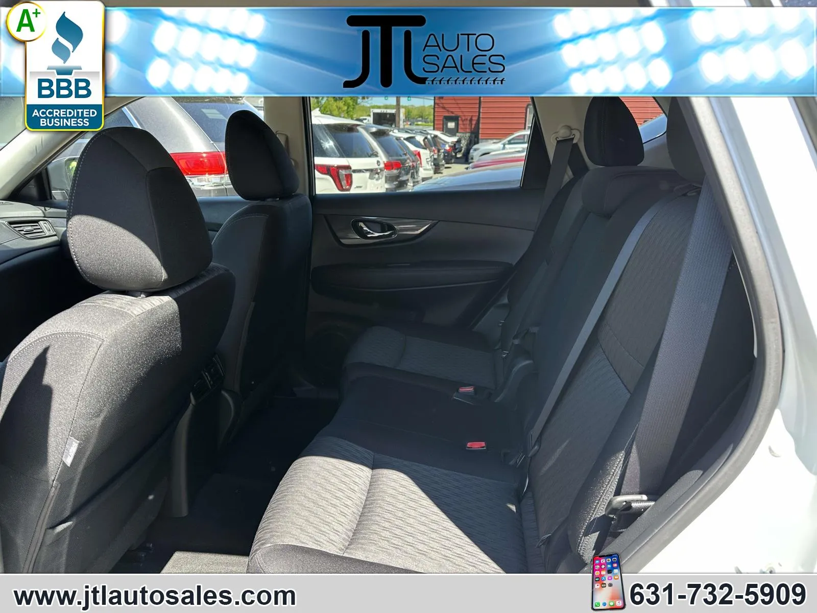 2018 Nissan Rogue SV - Photo 9