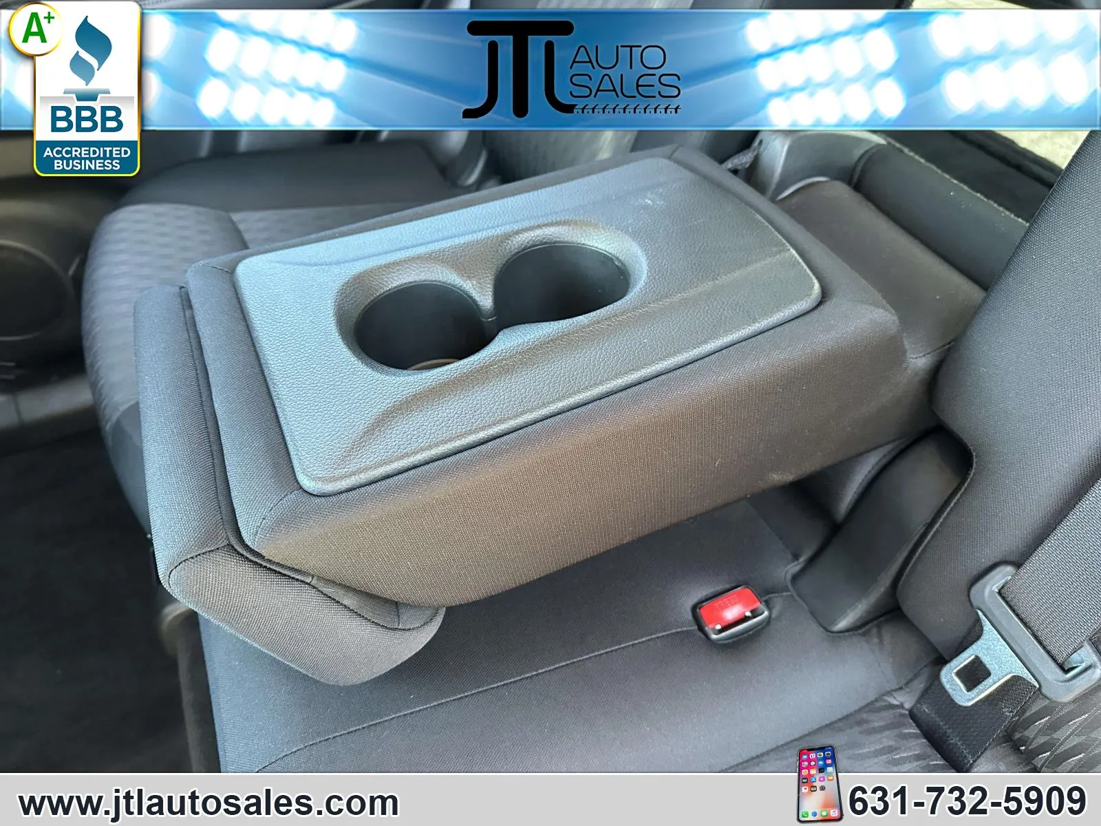 2018 Nissan Rogue SV - Photo 10