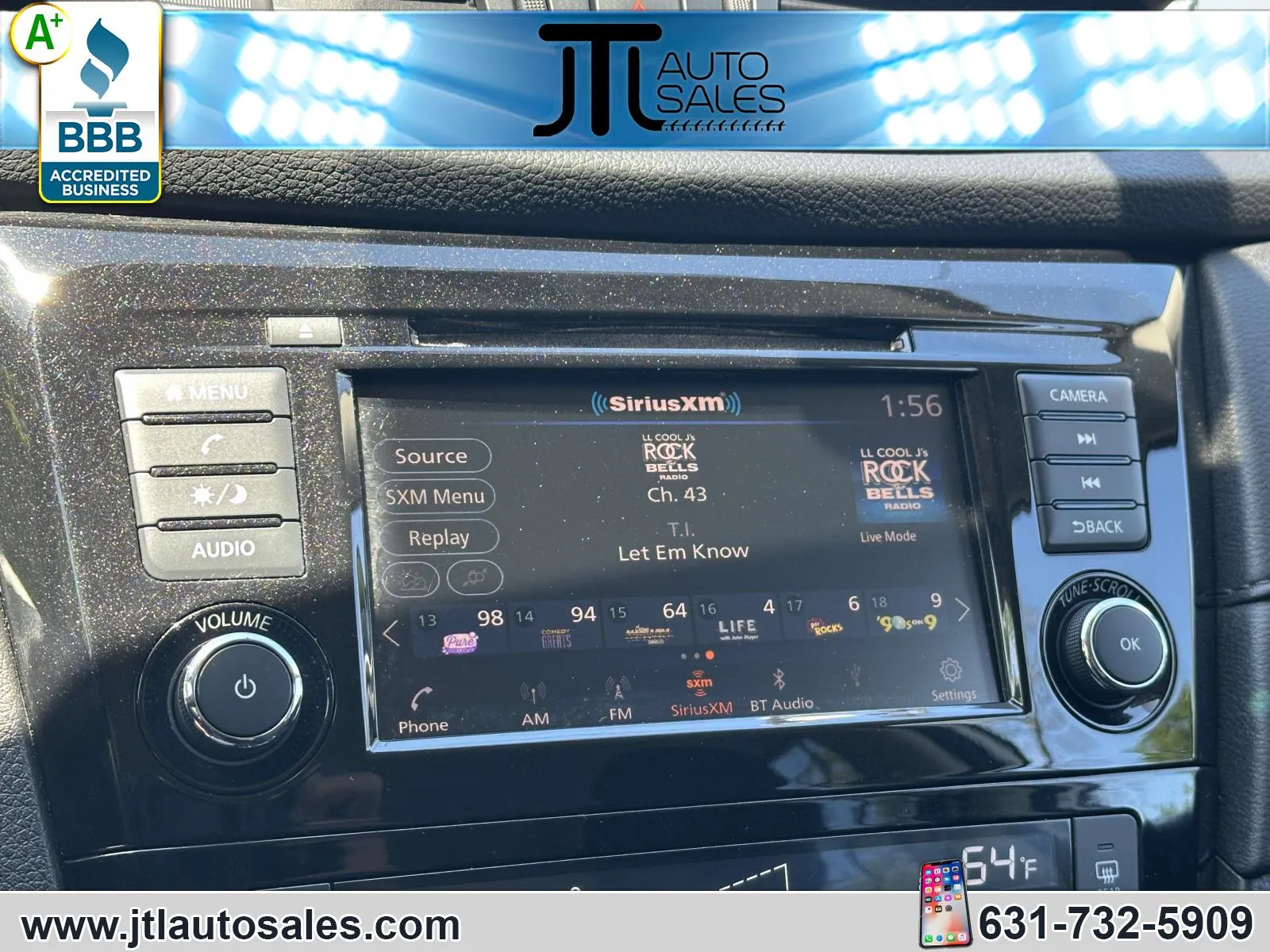 2018 Nissan Rogue SV - Photo 25