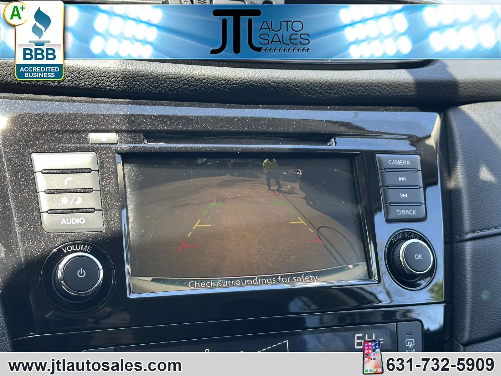2018 Nissan Rogue SV - Photo 26