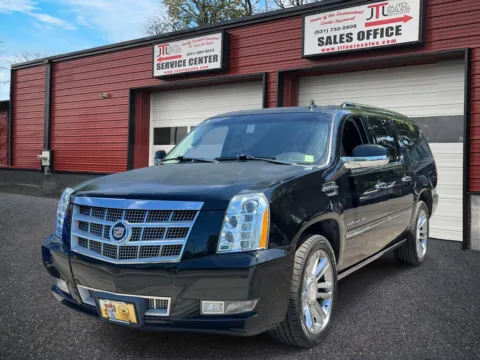 Black 2013 Cadillac Escalade ESV AWD 4dr Platinum Edition for sale in Selden, NY