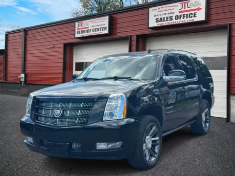 Black 2013 Cadillac Escalade AWD 4dr Premium for sale in Selden, NY