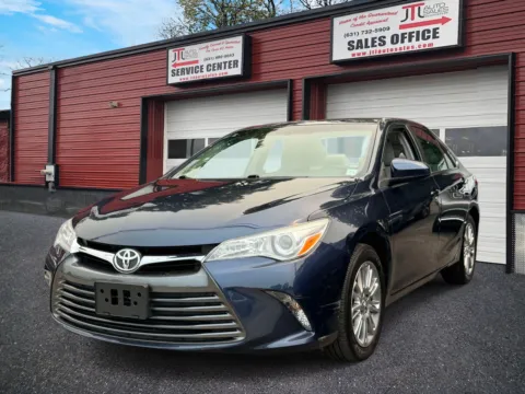 Blue 2015 Toyota Camry 4dr Sdn I4 Auto SE (Natl) for sale in Selden, NY
