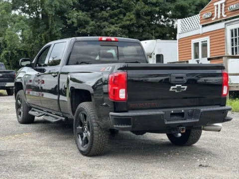 More photos of 2018 Chevrolet Silverado 1500 4WD Crew Cab 153.0 LTZ w/2LZ at JTL Auto Sales Inc., NY