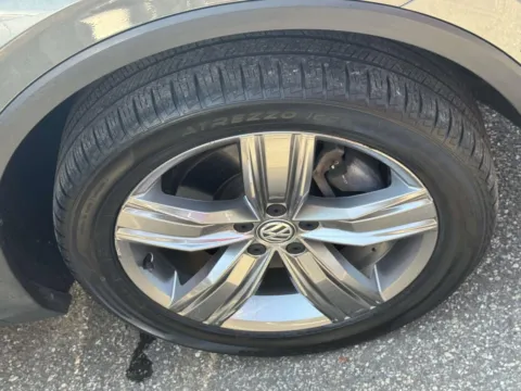 More photos of 2020 Volkswagen Tiguan 2.0T SEL 4MOTION at JTL Auto Sales Inc., NY