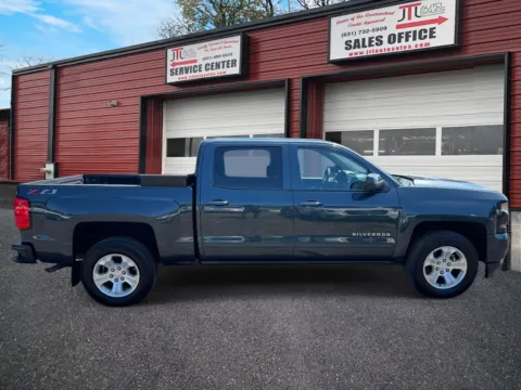 Another view of 2018 Chevrolet Silverado 1500 4WD Crew Cab 143.5 LT w/2LT for sale in Selden, NY at JTL Auto Sales Inc.