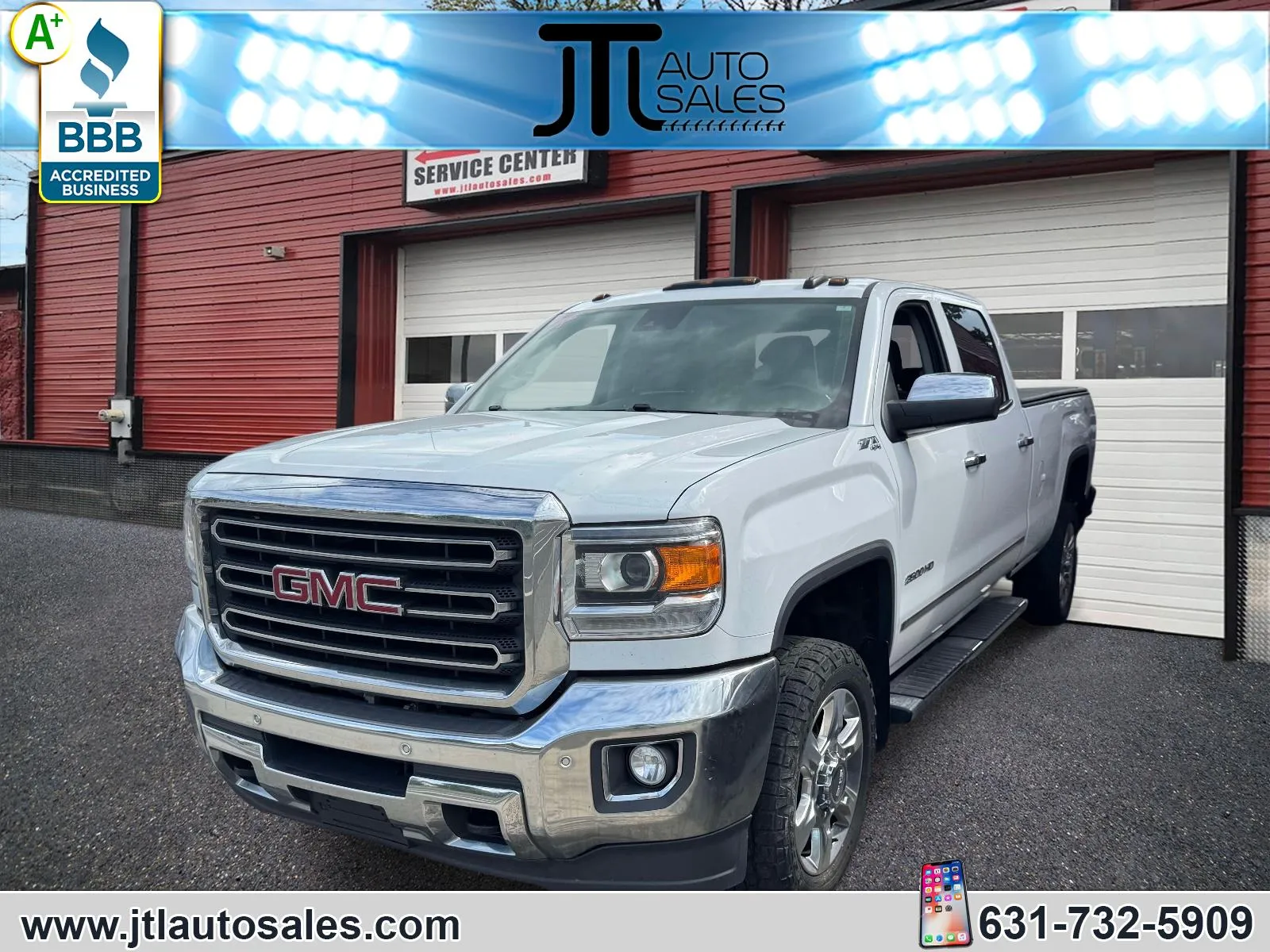 White 2018 GMC Sierra 2500 HD 4WD Crew Cab 167.7 SLT for sale in Selden, NY
