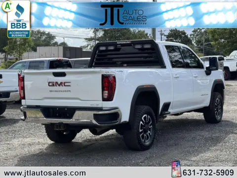 More photos of 2020 GMC Sierra 2500 HD 4WD Crew Cab 159 SLE at JTL Auto Sales Inc., NY