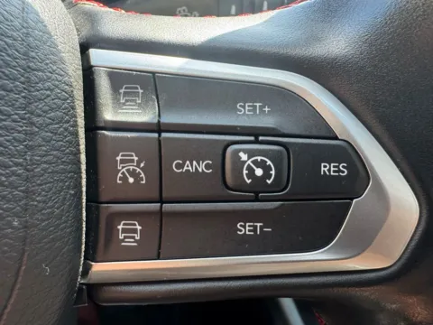 More photos of 2022 Jeep Compass Trailhawk Sport Utility 4D at Gesner Auto, MA