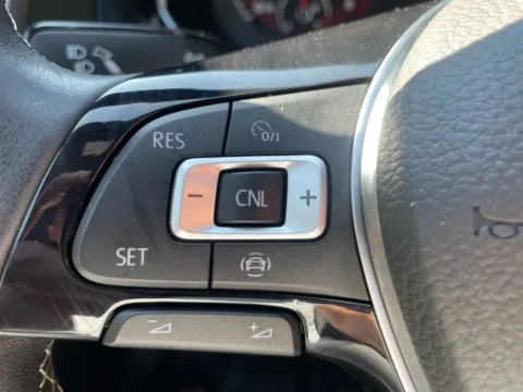 More photos of 2021 Volkswagen Jetta 1.4T R-Line Sedan 4D at Gesner Auto, MA