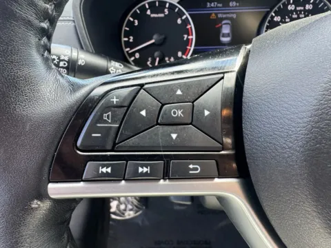 More photos of 2019 Nissan Altima 2.5 SV Sedan 4D at Gesner Auto, MA