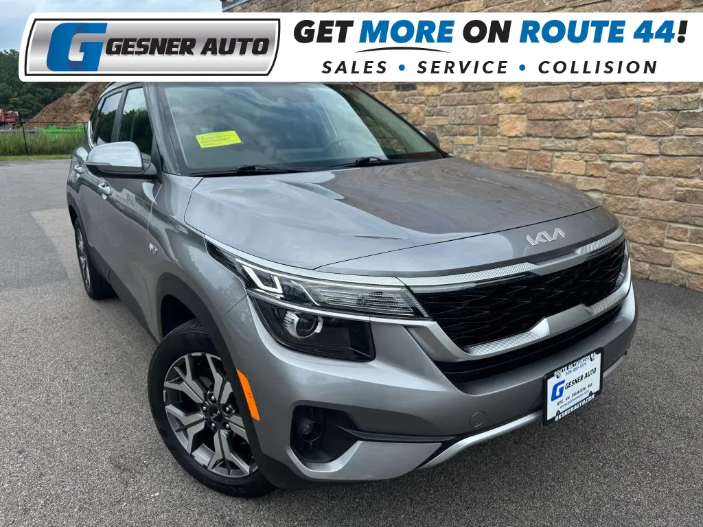 2022 Kia Seltos EX Sport Utility 4D for sale in Taunton, MA