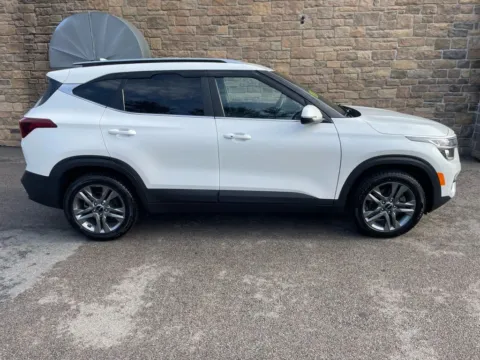 Photos of 2022 Kia Seltos S Sport Utility 4D for sale in Taunton, MA at Gesner Auto