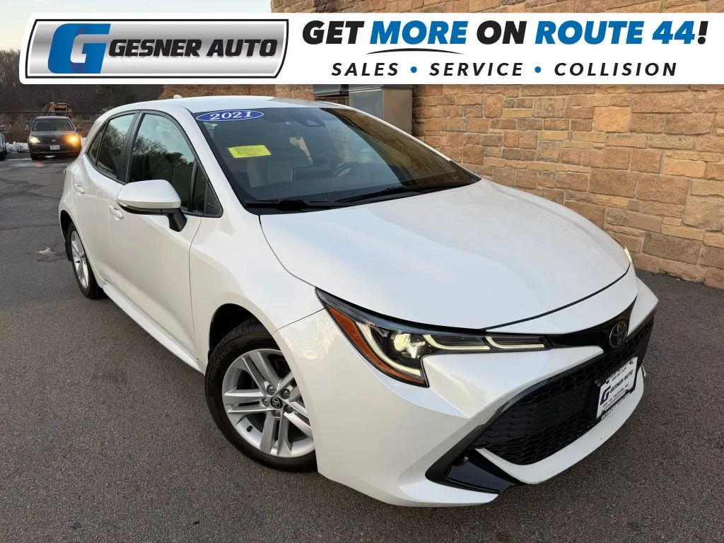 2021 Toyota Corolla Hatchback SE